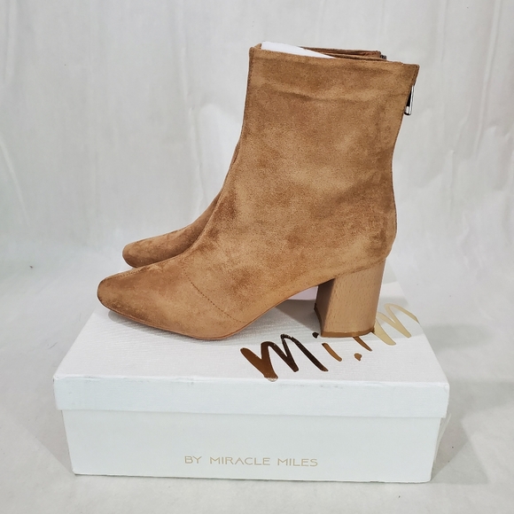 NEW Booties MiiM Lexie Micro Suede Tan Minimalist Neutral Soft Comfortable Boots - Picture 1 of 12